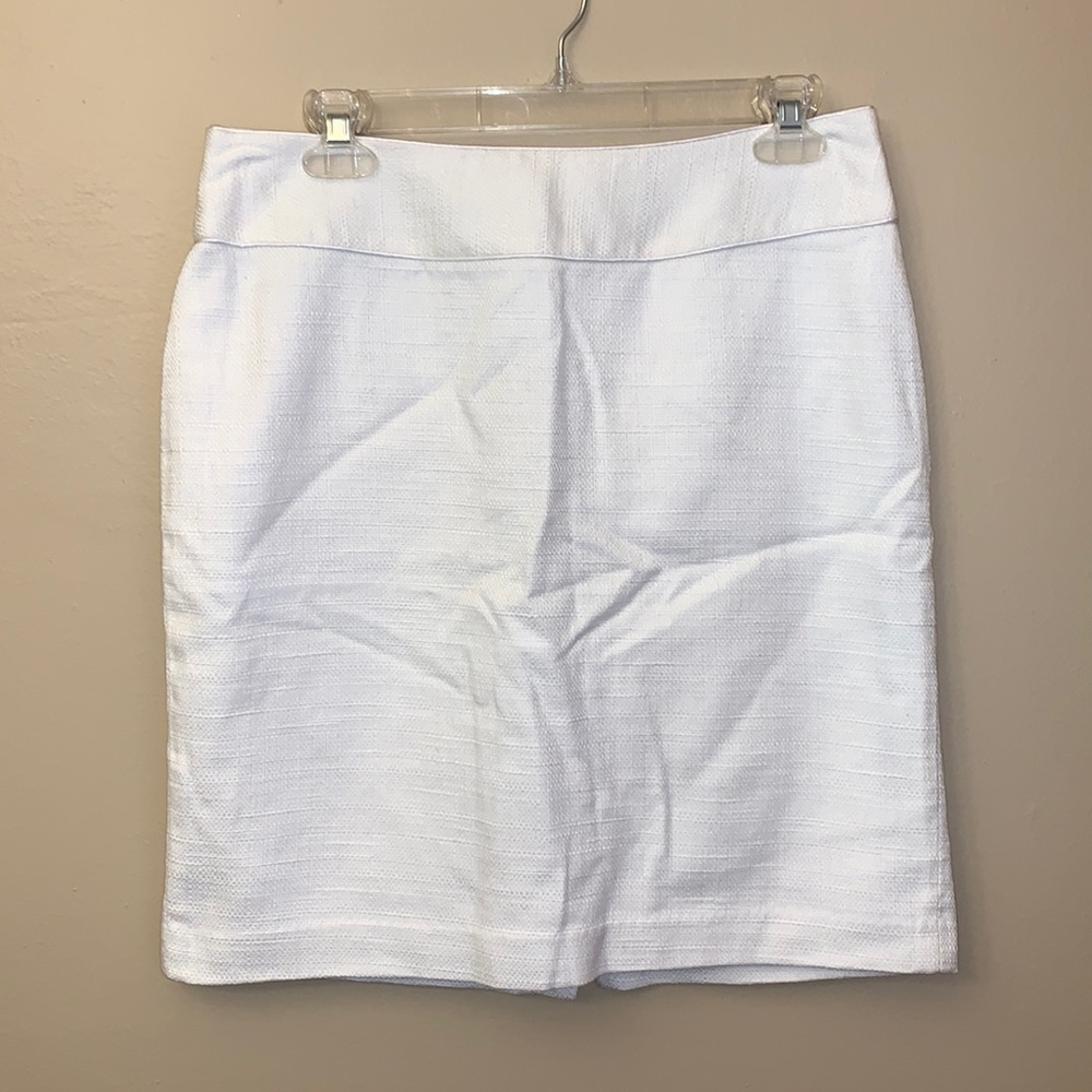White House Black Market White Skirt Size 10